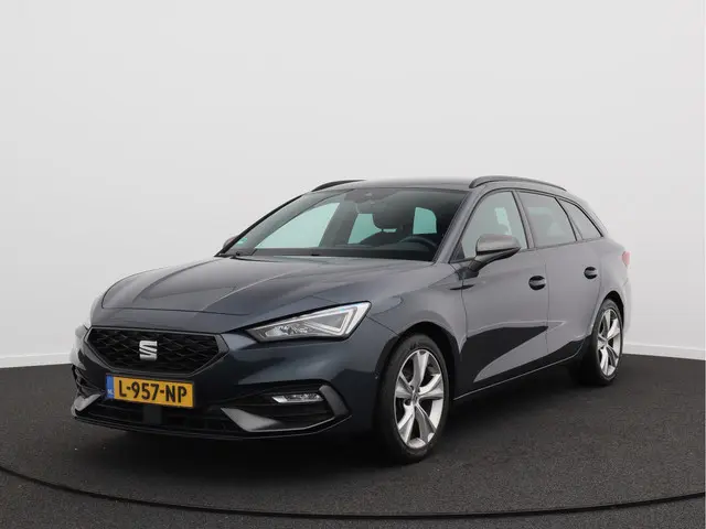SEAT Leon Sportstourer 1.5 TSI FR Business Intense/ mooie auto!