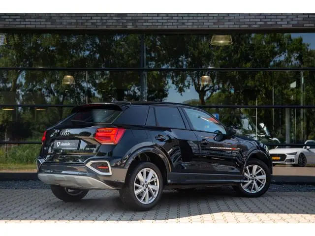 Audi Q2 35 TFSI Advanced edition , Adap. cruise, Carplay, Matrix Led, Stoelverwarming