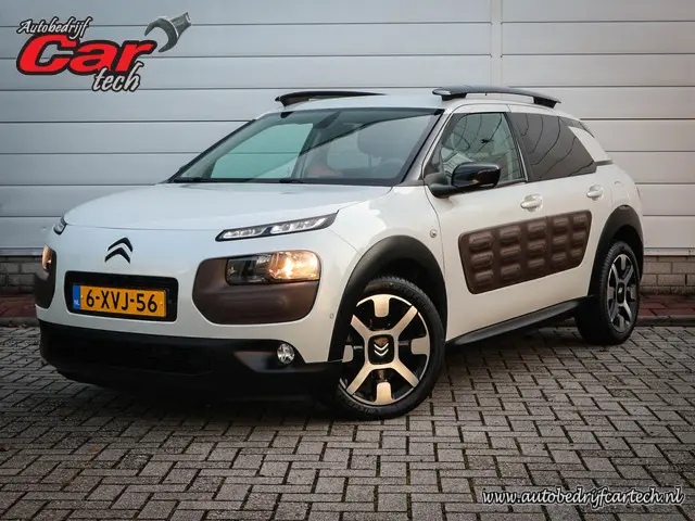 Citroën C4 Cactus 1.2 e-VTi Shine | Clima | Cruise | Navi | 17 inch | Pdc | Allseason |