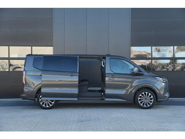 Ford Tourneo