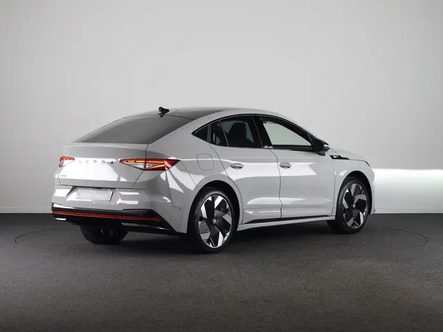 Škoda Enyaq Coupé RS 340 PK | Leder | 21 inch | MAXX pakket | Head up | Elek. stoelen | Canton Sound...