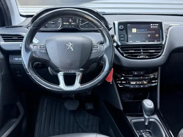 Peugeot 2008 1.2 PureTech Allure 1e Eigenaar|Navi|Carplay|Camera|Pano|Cruise|PDC V+A|APK tot 04-2027
