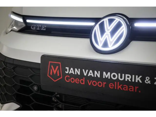 Volkswagen Golf 1.5 eHybrid GTE | BLACK STYLE / MULTIMEDIA PLUS- PACK | HEAD UP | STUURVERWARMING |...
