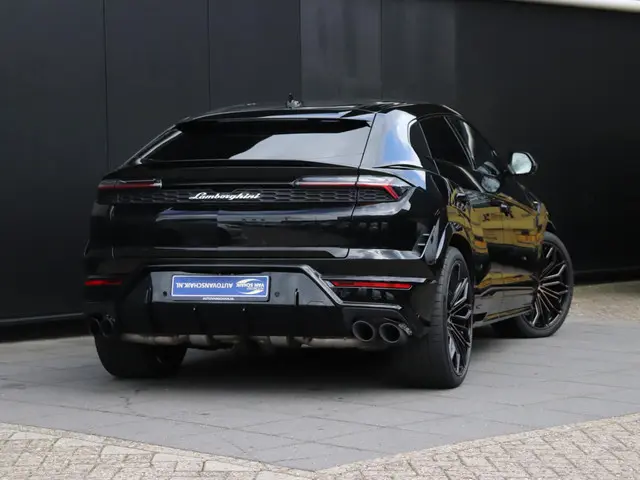 Lamborghini Urus 4.0 V8 Hybrid SE | DIREKT LEVERBAAR !!! | LEDER | PANO-DAK | B&O | SOFT-CLOSE | MAS...