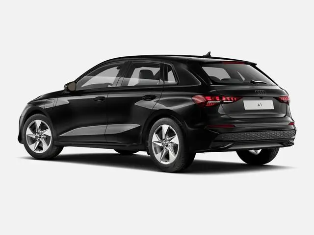 Audi A3 Sportback 40 TFSI e Advanced edition 204 PK · Assistent rijden en parkeren plus · Optiekpakk...