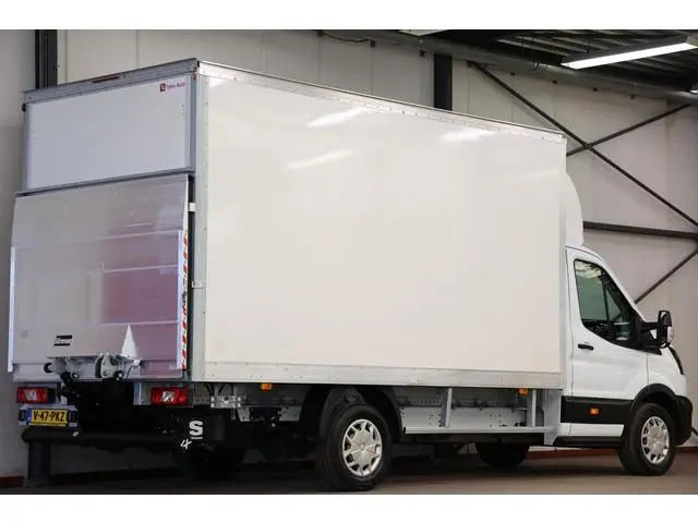 Ford Transit 2.0 TDCI BAKWAGEN MEUBELBAK LAADKLEP EURO 6