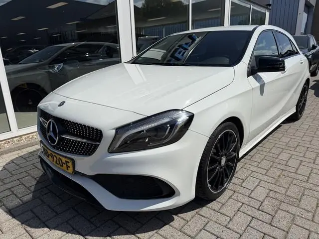 Mercedes-Benz A-klasse 160 AMG Night Edition Plus Hele mooie auto!!!!