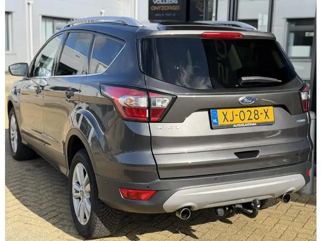 Ford Kuga 1.5 EcoBoost Titanium 150PK | Volledige Onderhoudshistorie | Trekhaak | Navigatie | Stoelv...