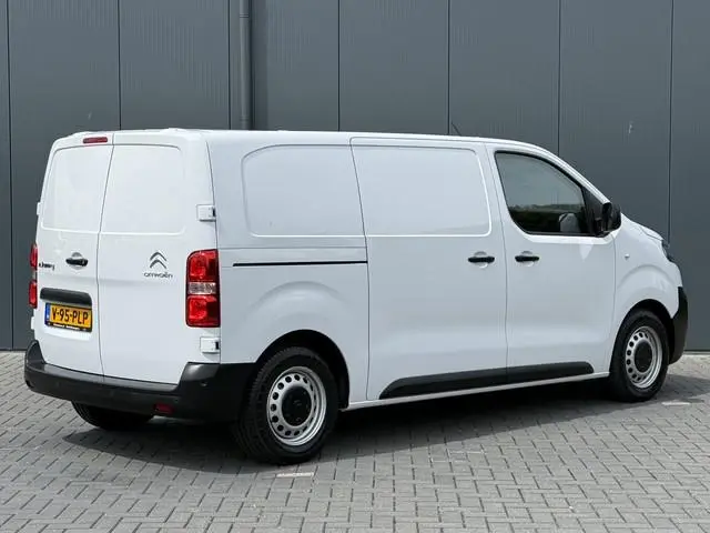 Citroën ë-Jumpy 75 kWh / L2H1 / FULL ELECTRIC / **1.095 KM!!** / 3-ZITS / CAMERA / BLINDSPOT / CRUIS...
