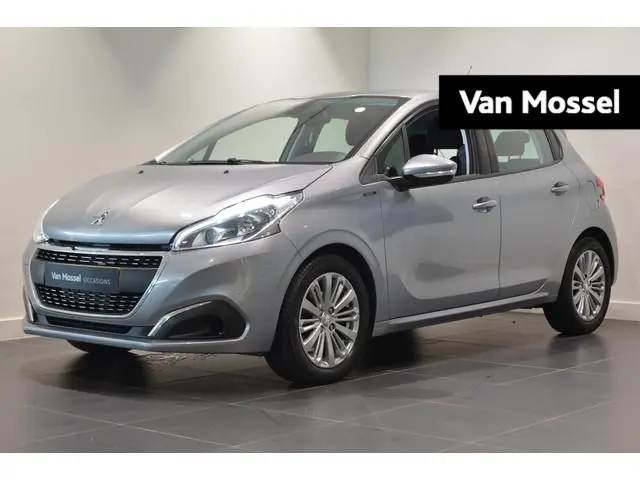 Peugeot 208 Signature NAVIGATIE - AIRCO - HANDGESCHAKELD