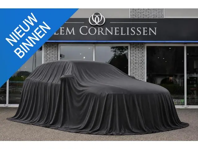 Audi A3 Sportback 45 TFSI e S edition Competition Pano Sonos Stoelve