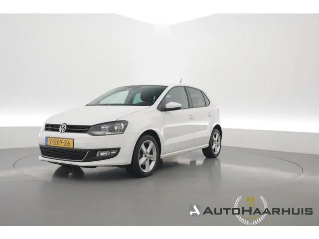 Volkswagen Polo 1.2 TSI Highline Edition | Orgi. NL | Rijklaar!! | Trekhaak | Cruise Control | Clima...