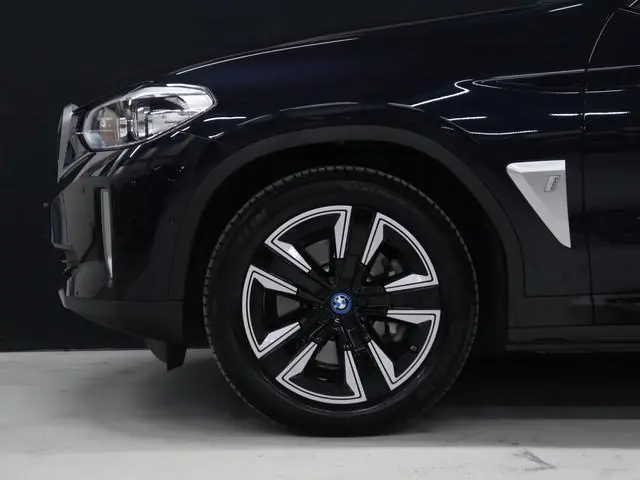 BMW iX3 High Executive 80 kWh [SCHUIFKANTELDAK, APPLE CARPLAY, MEMORY SEATS, STOELVERWARMING, ADAPTI...