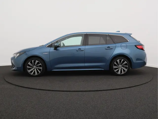 Toyota Corolla Touring Sports