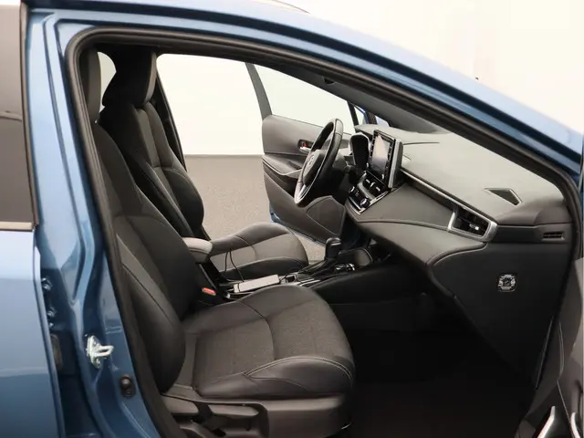 Toyota Corolla Touring Sports