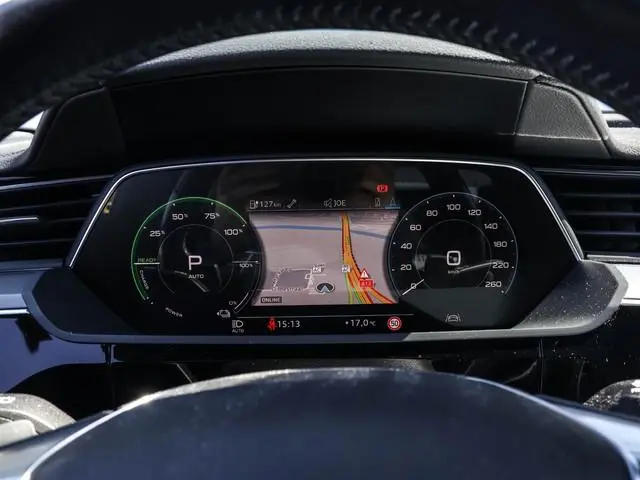 Audi e-tron