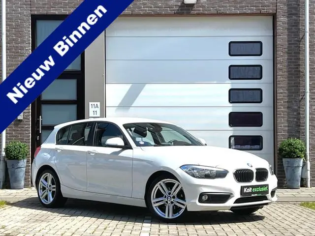 BMW 1-serie 118i M Sport Turbo 136 PK 5 Deurs | Airco | Navigatie | 17" M-Sport Velg | Park Sensors...