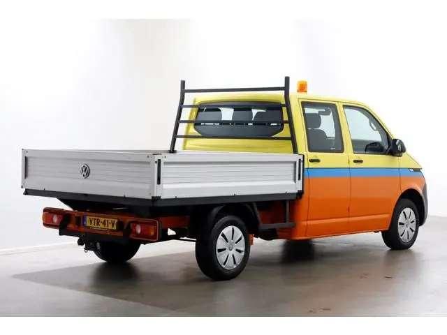 Volkswagen Transporter T6.1 2.0 TDI 110pk L2H1 D.C. Open Laadbak Airco/Carplay 03-2023