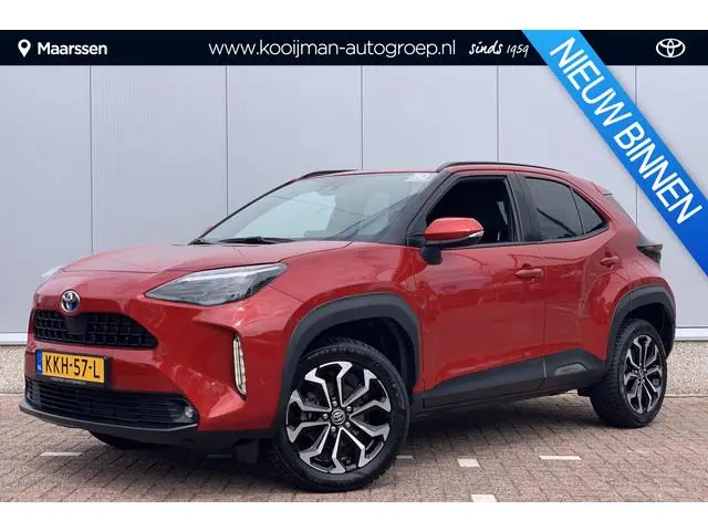 Toyota Yaris Cross 1.5 Hybrid Dynamic | Stoel en Stuurverwarming | Camera | ACC |