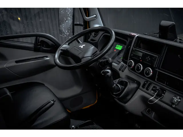 FUSO Canter 3S15 3.0 DI | 150 PK | Zoutstrooier | NIDO | Euro 6 | 3-Zits