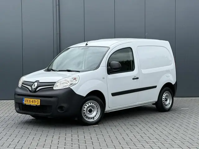 Renault Kangoo 1.5 dCi 80PK COMF / L1H1 / 1e EIG. / TREKHAAK / AIRCO / CRUISE / NAVI / BLUETOOTH