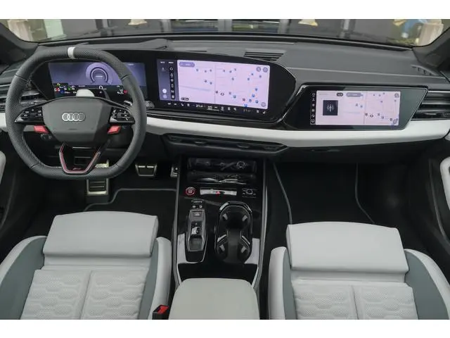 Audi RS5 Avant 2.9 V6 640pk e-Hybrid Panoramadak Keramisch Audi Exclusive Carbon pakket B&O Sportuit...
