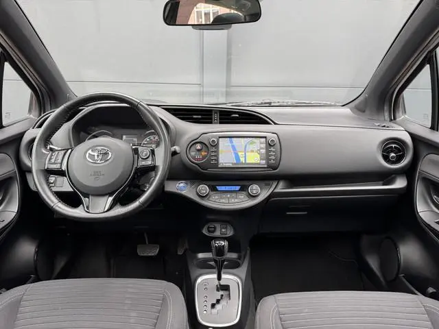 Toyota Yaris 1.5 Hybrid Executive / NL Auto / Camera