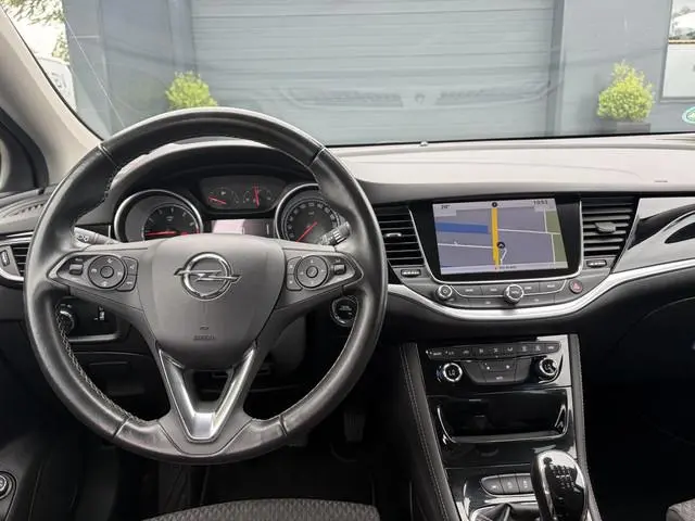 Opel Astra Sports Tourer 1.4 Innovation 2e Eigenaar,150pk,Carplay,Clima,Cruise,6 Bak,Keyless,Halfled...