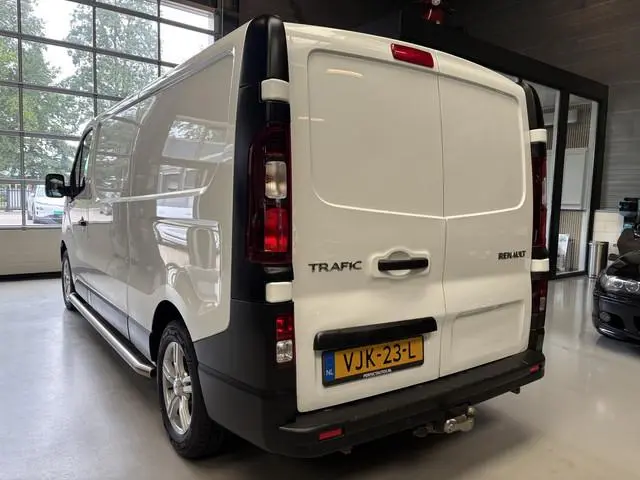 Renault Trafic 2.0 dCi 120 T29 L2H1 Comfort Carplay Navi, Side bars, Lichtmetalen velgen