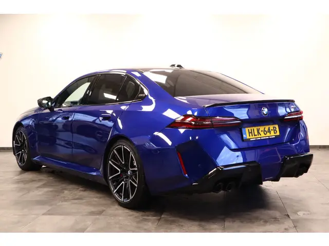 BMW 5-serie M5 Carbon Pack Co-Pilot Live Cockpit  Professional 1st eigenaar NAP