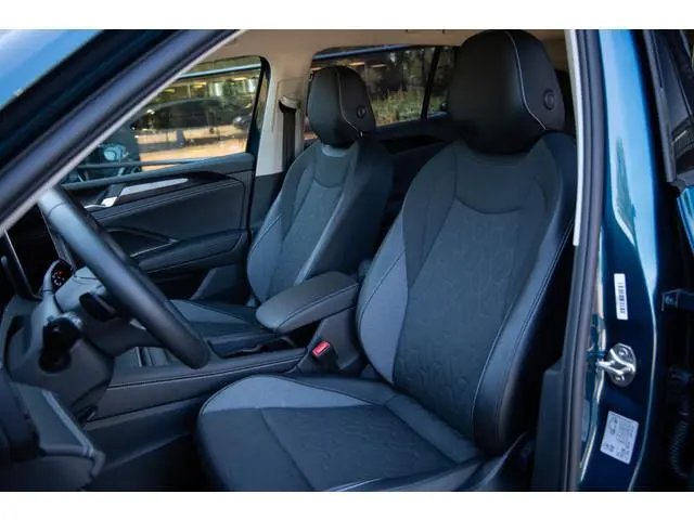 Volkswagen Tiguan 1.5 eTSI Life Edition , Adap. cruise, 360-camera, Carplay, IQ