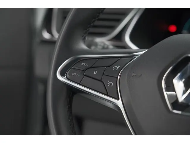 Renault Captur 1.6 E-Tech hybrid 145 SL Rive Gauche | Trekhaak | Camera | Apple Carplay | 9.3 Inch G...