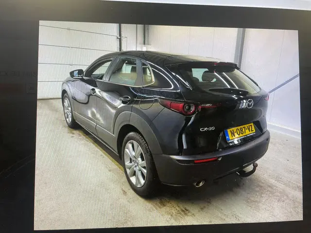 Mazda CX-30 BWJ 2022 2.0 187 PK e-SkyActiv-X M Hybrid Comfort KOMT BINNEN!