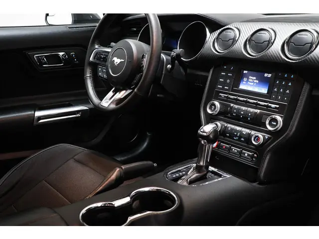 Ford USA Mustang 3.7 V6 | AIRCO | CRUISE CONTROL | DEFA | 20"