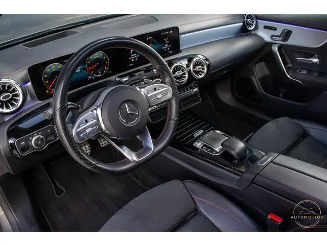 Mercedes-Benz CLA-klasse 180 Premium Plus AMG PANO MEMORY HUD STOELVERWARMING CAMERA DIFFUSER BURMES...
