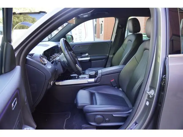 Mercedes-Benz EQB 250+ Luxury Line / SOH 94.1% / Sfeerverlichting / Camera / Stoelverwarming / Comfo...