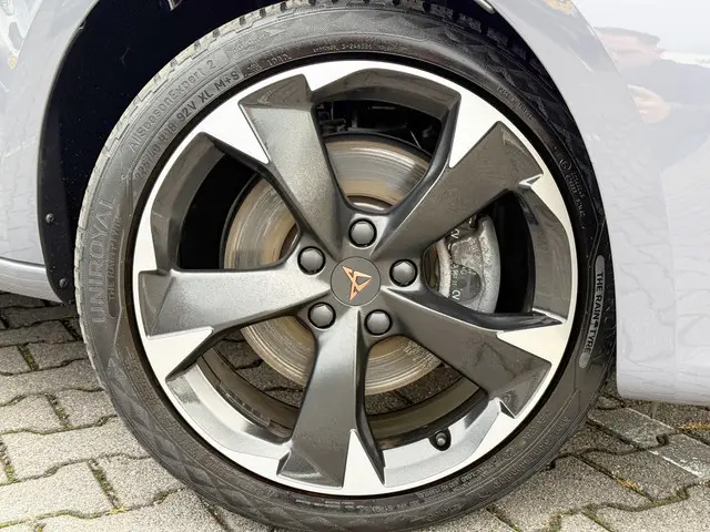 CUPRA Leon Sportstourer