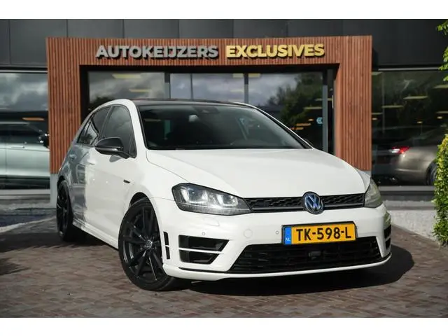 Volkswagen Golf 2.0 TSI R 4Motion Dodehoek Keyless LED Leer Stoelverwarming