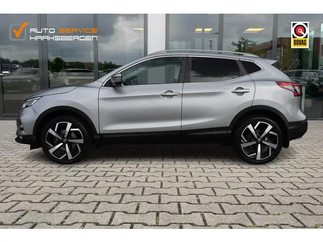 Nissan Qashqai 1.3 DIG-T Tekna | Trekhaak | Pano | 360 Camera |