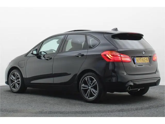 BMW 2-serie Active Tourer 225xe iPerformance High Executive Panoramadak, Camera, H&K Sound, Keyless,...