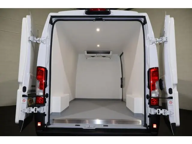 Fiat Ducato 2.2 MultiJet L3 H2 Automaat Koelwagen V300 Dag en Nacht