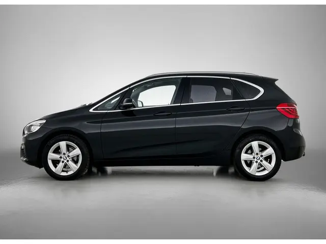 BMW 2-serie Active Tourer 218i Executive NAVI | CRUISE | LED