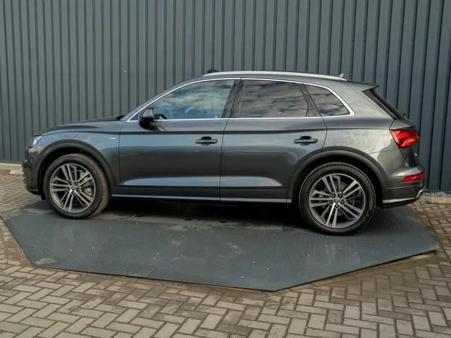 Audi Q5 45 TFSI quattro S edition | Panodak | Apple Carplay/ Android Auto | Elk. A-klep | NL Auto |...