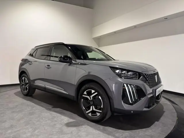 Peugeot e-2008 EV GT 50 kWh | ACC met stop&go | Panorama schuif/kanteldak | Keyless | LED lampen