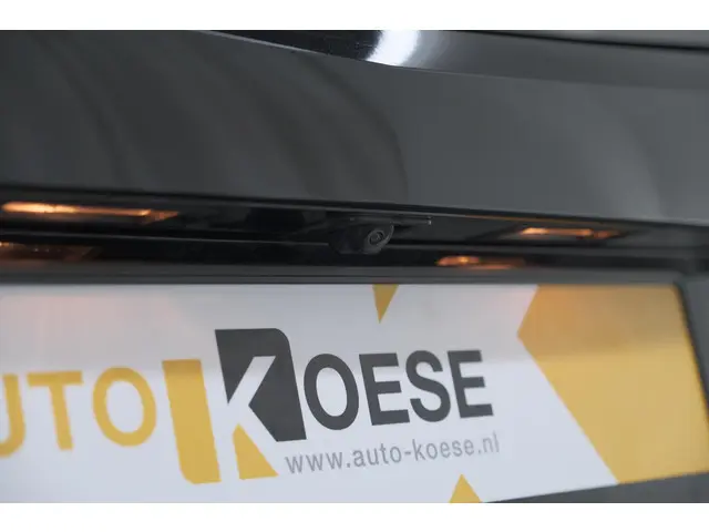 Opel Astra 130 Business Elegance | Schuif-/Kanteldak | Camera | Stoelventilatie | Leder Pakket