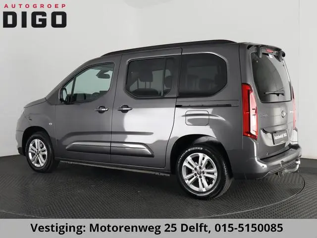 Toyota pro-ace