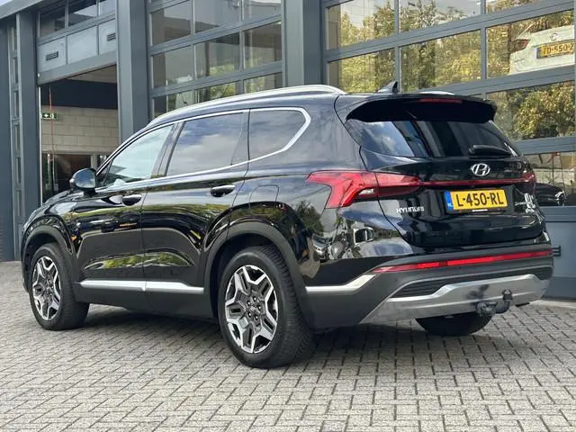 Hyundai Santa Fe 1.6 T-GDI PHEV Premium 7p. | SOH 97% | Leder | Stoelverwarming