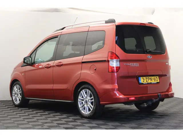 Ford Tourneo Courier