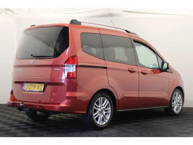 Ford Tourneo Courier