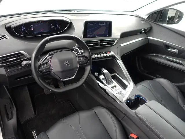 Peugeot 3008 1.2 PureTech Premium GT Line Aut- Two Tone, Carplay, Leder Interieur, 360 Camera, Ada C...